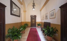 Lussuoso Appartamento Nel Cuore Del Centro Storico